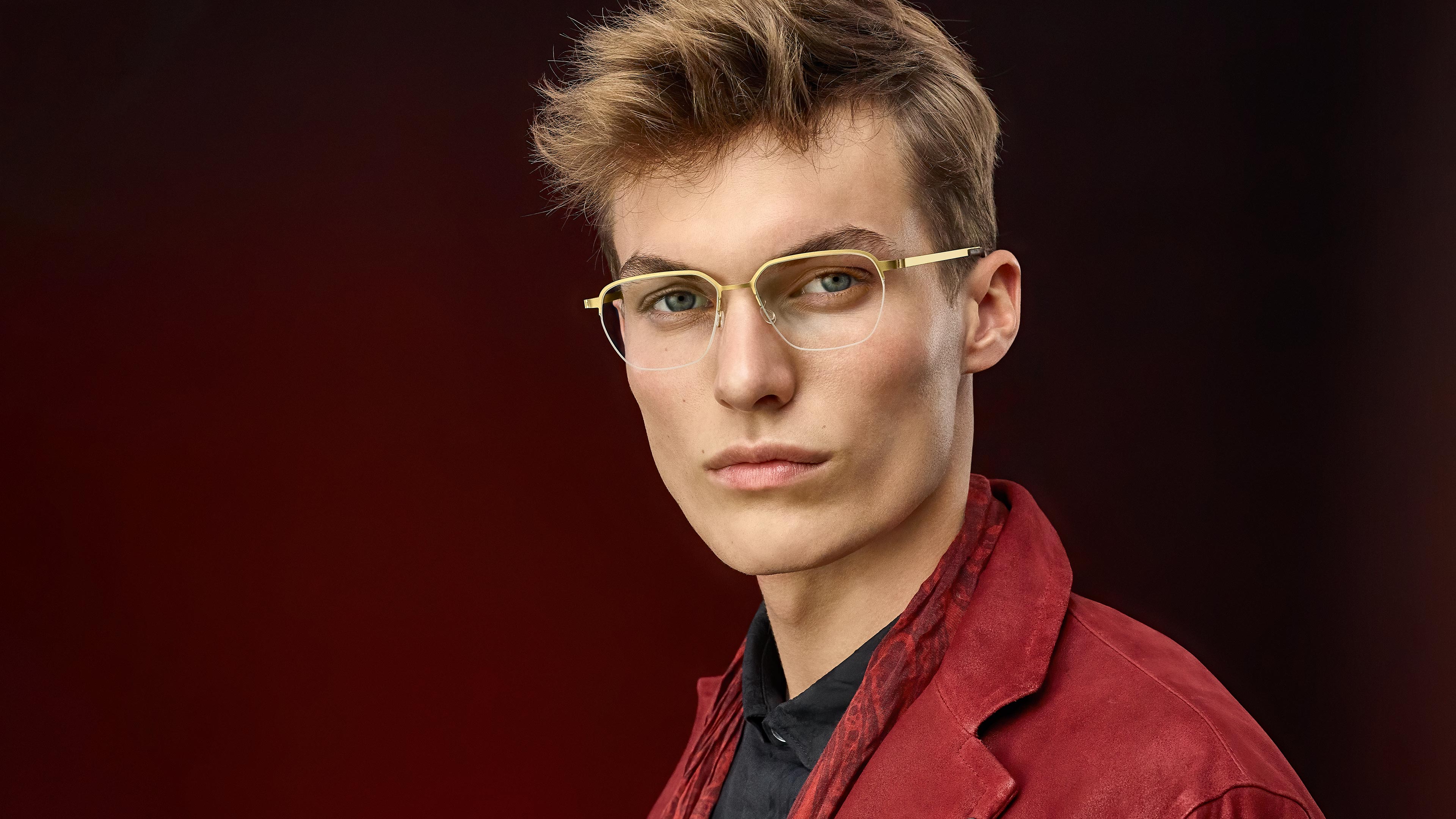 LINDBERG strip titanium, Modell 7423 GT, goldene Halbrandbrille aus Titan für Herren